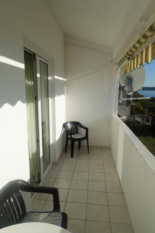 Apartments Galeb Rtina Exterior photo
