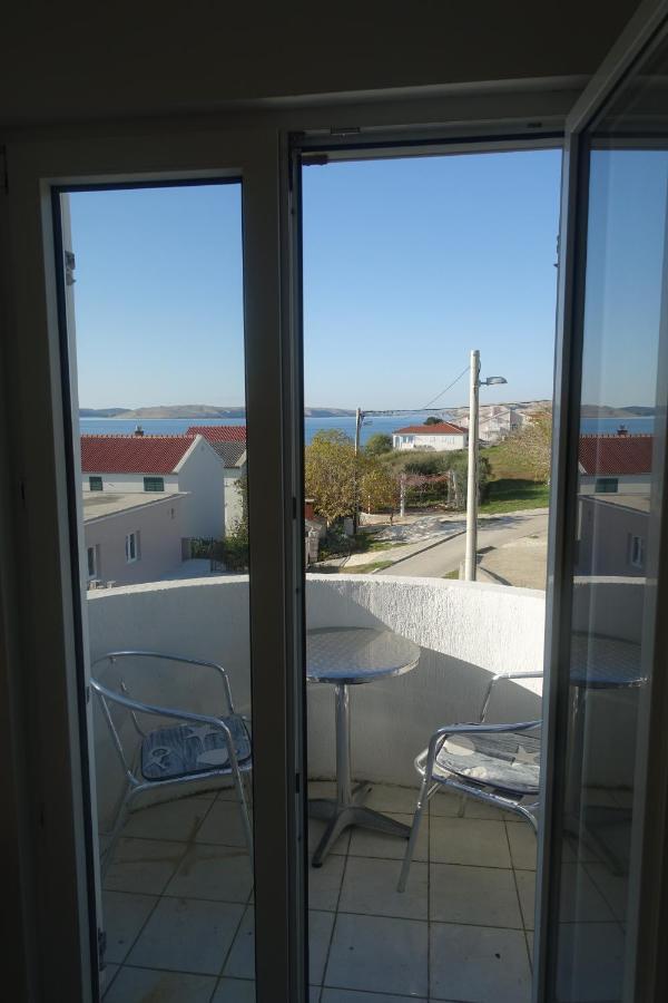 Apartments Galeb Rtina Exterior photo