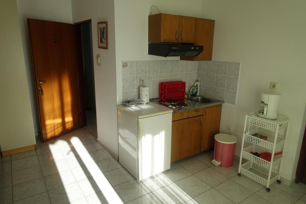Apartments Galeb Rtina Exterior photo