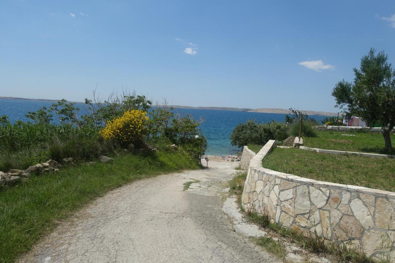 Apartments Galeb Rtina Exterior photo