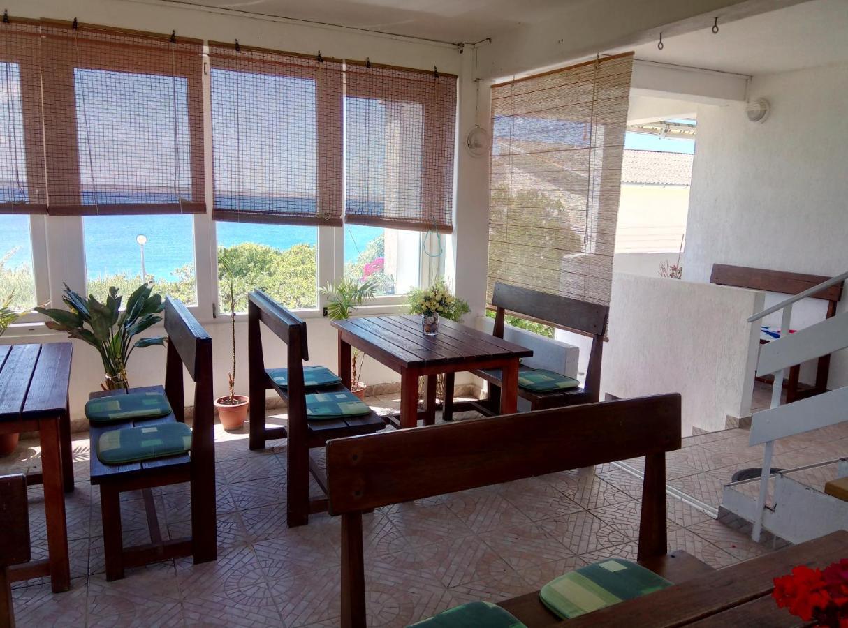 Apartments Galeb Rtina Exterior photo